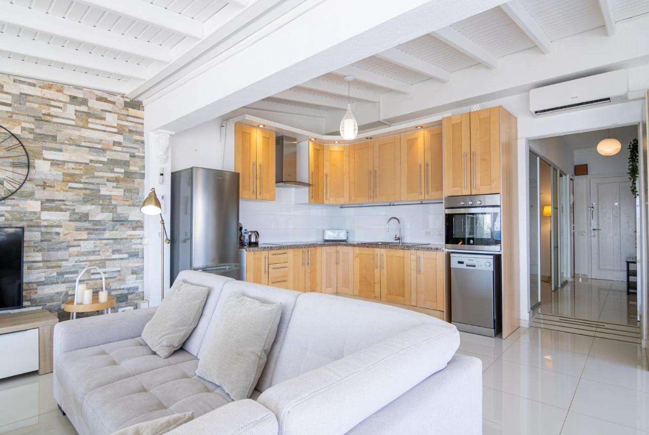 Penthouse Of Views Los Cristianos Лос-Крістіанос Екстер'єр фото